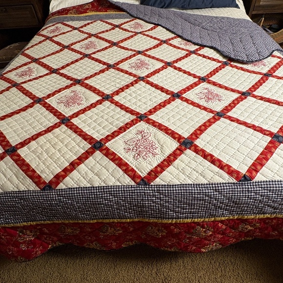 Quilt Lightweight Full/Queen Cotton 87 X 84 Floral Square Granny Cottage Country - Picture 1 of 13